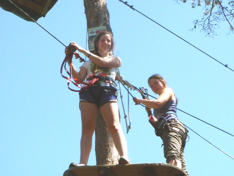 Village Camps International Summer Camp Ard&egrave;che, France 2019-07-26 https://www.villagecamps.com/journals_admin/images/21-23-Sabrina and Maria.jpg